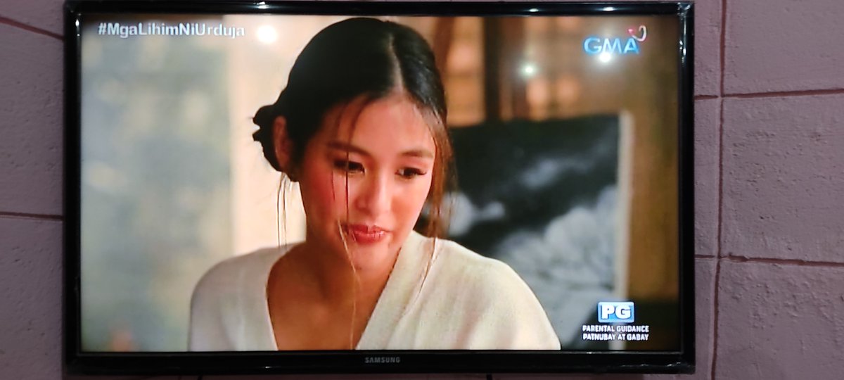 ruthdelos's tweet photo. watching #MgaLihimNiUrduja kahit #MCISepanx pa din ako.. 😅 https://t.co/1YU3ajYGhD