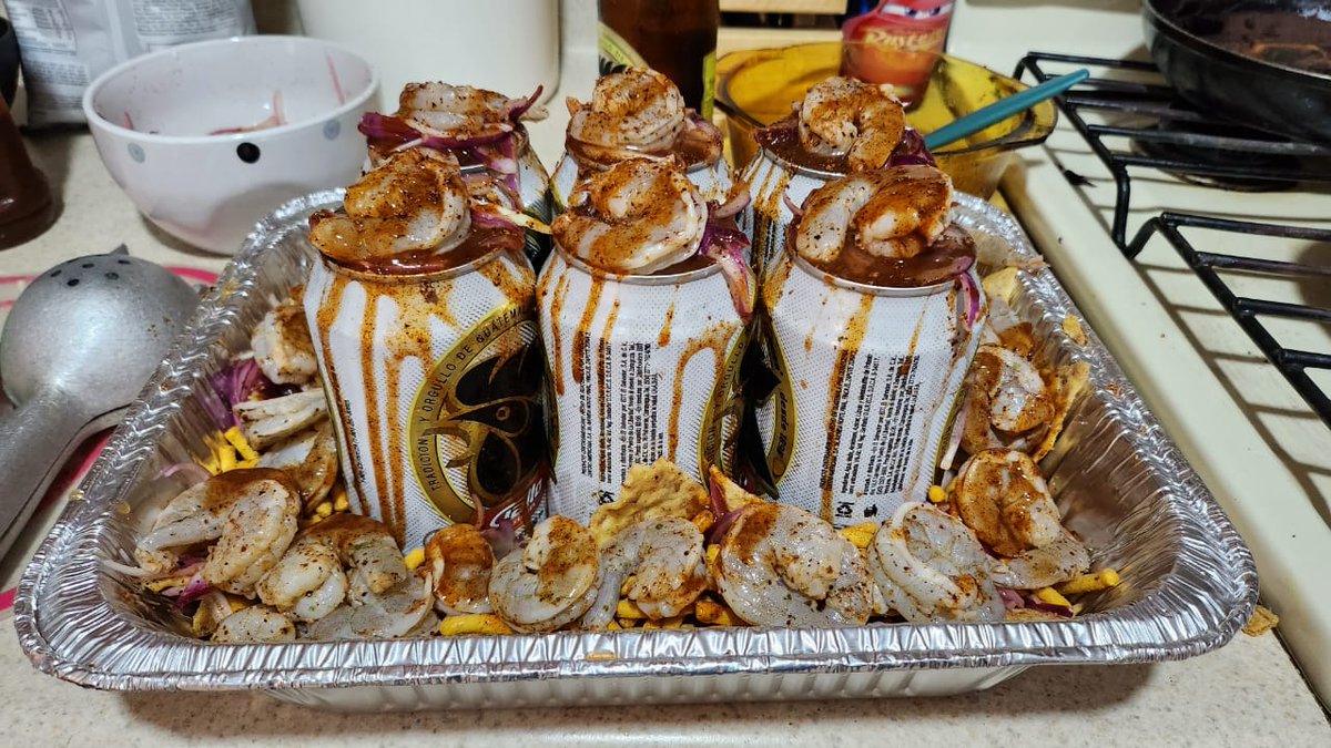 josealgara's tweet photo. Bueno mucha sigo sin trabajo!!
Pero ahora vendo bandeja de Picositas boquiteras!!
Q299 Incluye:
-6 picositas
-1 lb de camarones
-Boquitas variadas
Pedidos por DM... https://t.co/1mlzw7lm0P