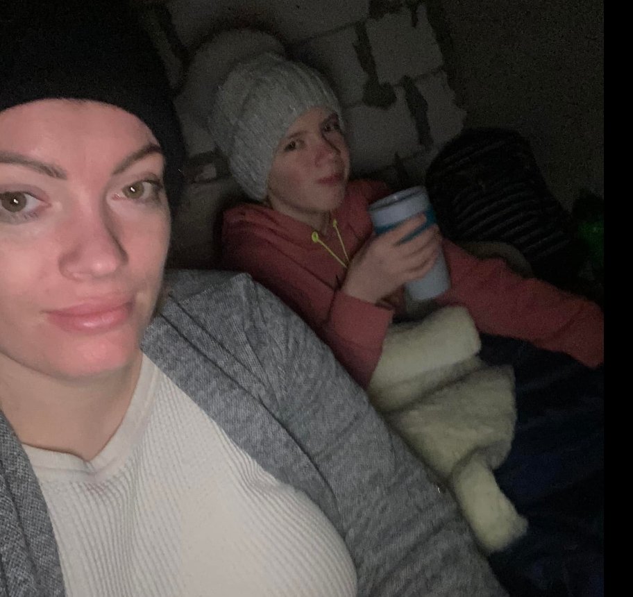 1 year ago today, my nieces moved ... into a bomb shelter for 10 days as the Battle of #Irpin began.  

#RussiaInvadedUkraine 
#RussiaIsATerroristState 
#СлаваУкраїнi 🇺🇦