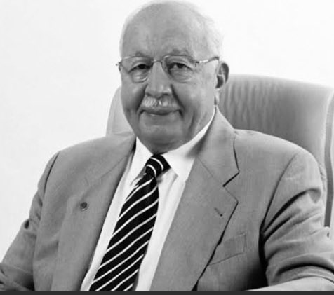 Feyat_ASYA's tweet photo. Vefatının 12. yıl dönümünde Merhum Başbakanımız Prof. Dr. #NecmettinErbakan hocamızı rahmet ve minnetle yad ediyorum.

Rabbim mekanını cennet, makamını ali eylesin. https://t.co/AygK1V0FKA