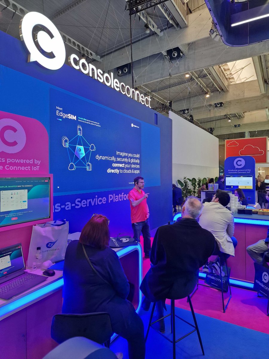 ConsoleConnect's tweet image. Great turnout to the launch of our new #EdgeSIM this morning at @MWCHub 🙌

Head down to the #ConsoleConnect stand (Hall 2 E21) to learn how #EdgeSIM can deliver secure access between #devices and #clouds on a global scale.
Arrange a meeting with us here: hubs.la/Q01Dt1yv0