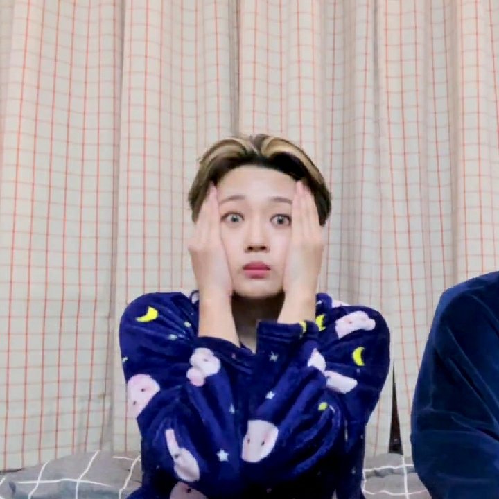 1201SEOKHWA's tweet photo. wei 2nd world tour       yohan not joining
                                       the tour bcs of his         
                                       personal schedule https://t.co/ORvZXtDDPy