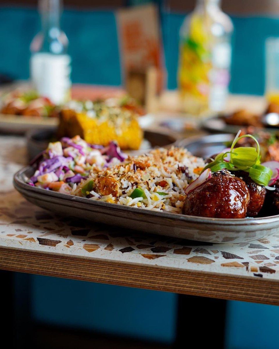 Monday blues?😍

There’s no such thing when lunch at Foxy Wings is on the cards⭐

Every day is a good day for good food… especially when wings are involved👀