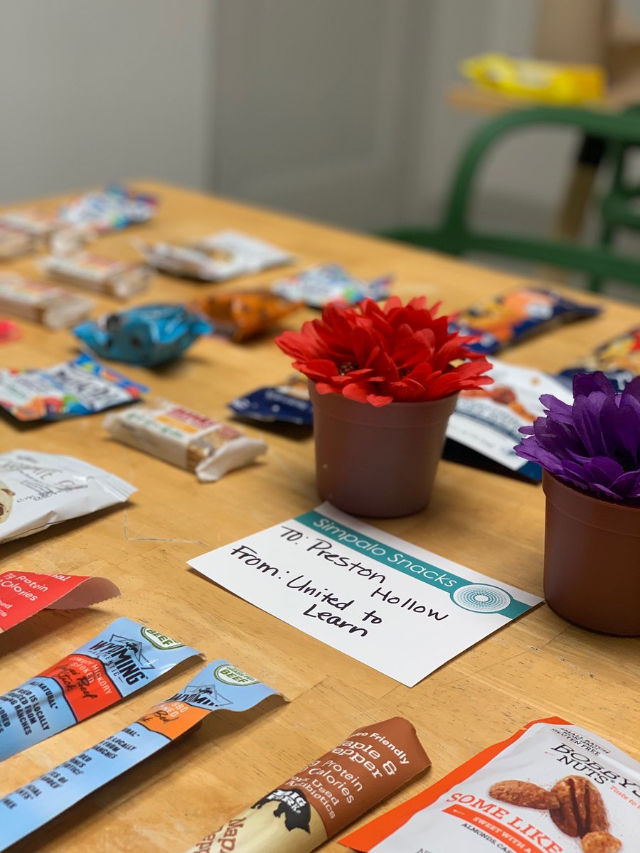 PrestonHollowES's tweet photo. Thank you, @unitedtolearn for sending us healthy wellness snacks to start our week! π€ππ We appreciate you! Looking forward to a wonderful week of learning for students, staff, and community! #U2LLovesDallasISD #PHEInspired #IBPYP @TemesghenAsmer2 @TeamDallasISD https://t.co/cDRbqOxHYe