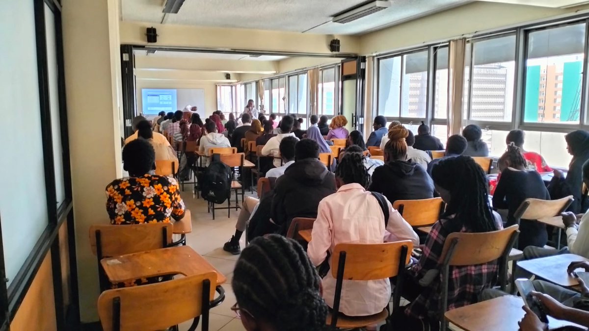 SchoolofLawKE's tweet photo. Our Paralegal Training Programme students during a talk on stress and  #stressmanagement at the Town Campus. The talk was facilitated by our Students Welfare and Counselling Officer Ms. Dorcas Mwachia.

#MentalHealthAwareness 
#stressmanagement 
#mentalhealth 
#PTPstudents https://t.co/5inwZOyats
