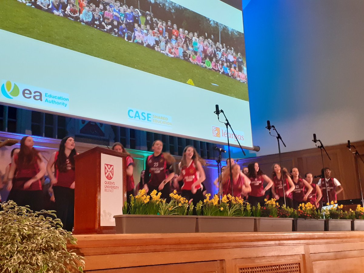 CASEshared's tweet photo. #CASECelebration
Once more with feeling... incredible way to conclude our event
@rscavan @CavanLoreto
We're all in this together - High School Musical
@SEUPB @Leargas @Ed_Authority https://t.co/RUZOhmJYOq