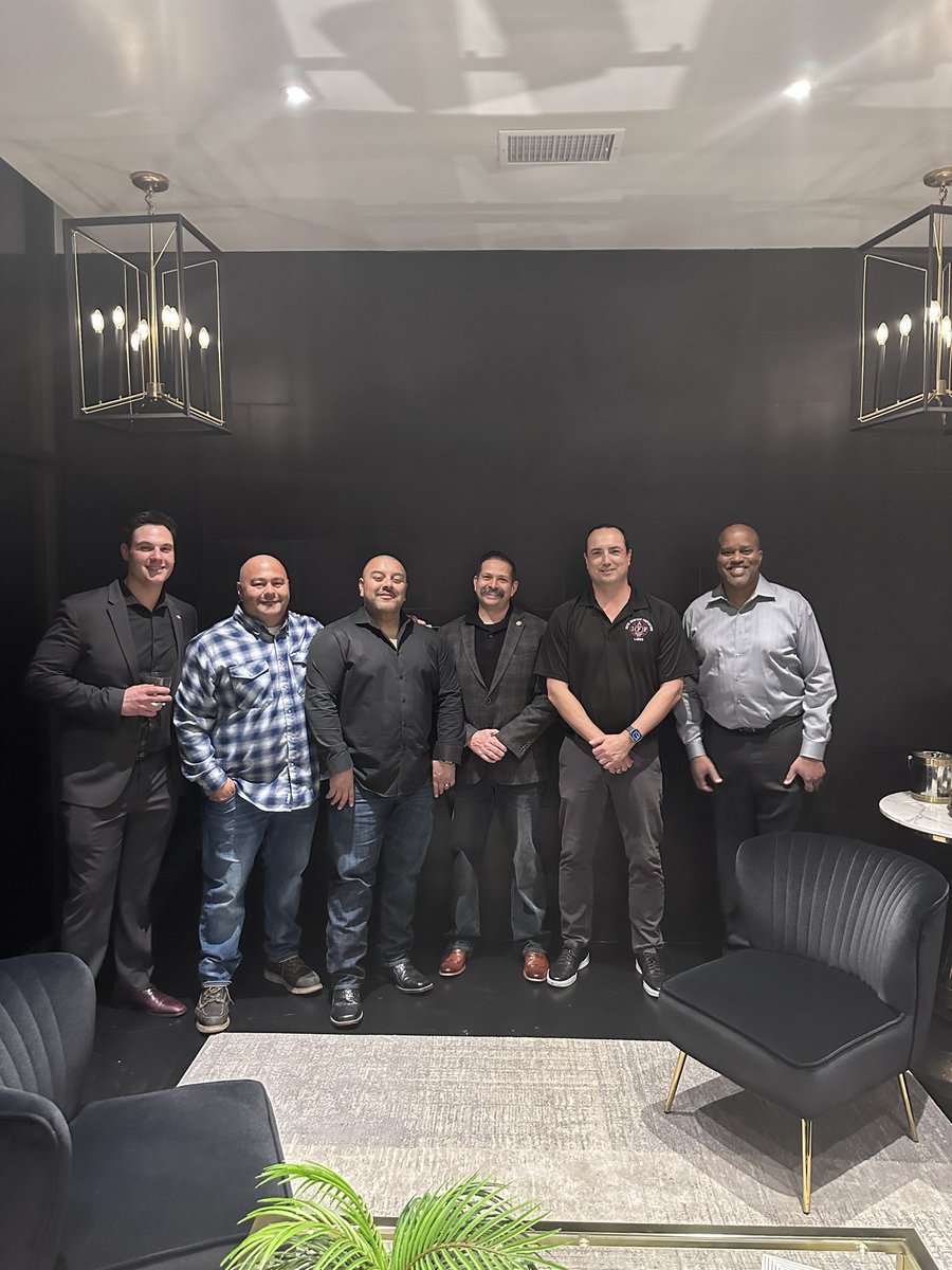 team10th's tweet image. #Team10th is back at work. After leaving #IAFF Executive Board meetings last week, our DVP @Drgilmandc is back in the 10th and hitting the streets for us. The DVP had a productive meeting with Modesto Firefighters L1289, @CAFirefighters &amp;amp; @stocktonfire #NoLocalLeftBehind