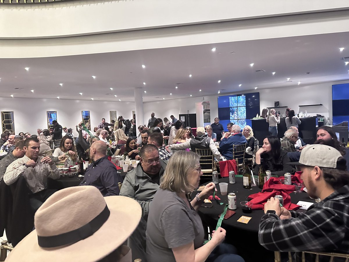 team10th's tweet image. #Team10th is back at work. After leaving #IAFF Executive Board meetings last week, our DVP @Drgilmandc is back in the 10th and hitting the streets for us. The DVP had a productive meeting with Modesto Firefighters L1289, @CAFirefighters &amp;amp; @stocktonfire #NoLocalLeftBehind