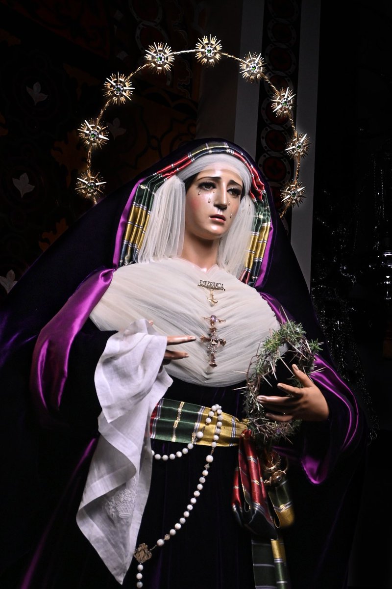 pasoyesperanza's tweet photo. Así se encuentra María Santísima de la Esperanza vestida a la usanza hebrea para el tiempo de Cuaresma.
📸 @FernandoRUIzNar 
#CofradíasMLG https://t.co/UfClRo77gd