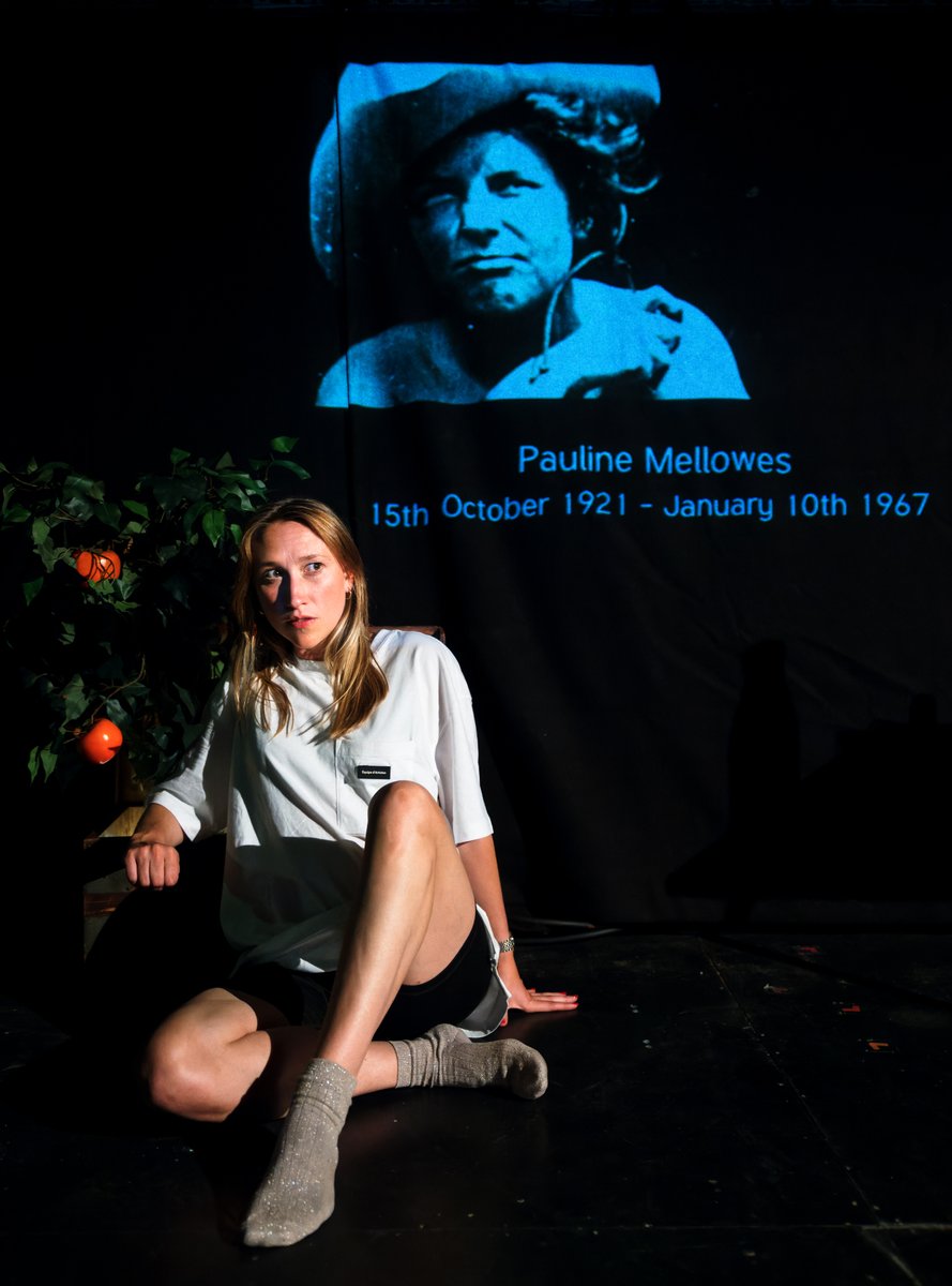 EveryTheatre's tweet image. As we head into the final weeks of @VAULTFestival if you still haven't been yet, you better get your skates on!

Maybe check out Pauline, @sophiebentinck's joyful glimpse into a hundred years of history across three generations of women in one family. 

vaultfestival.com/events/pauline/