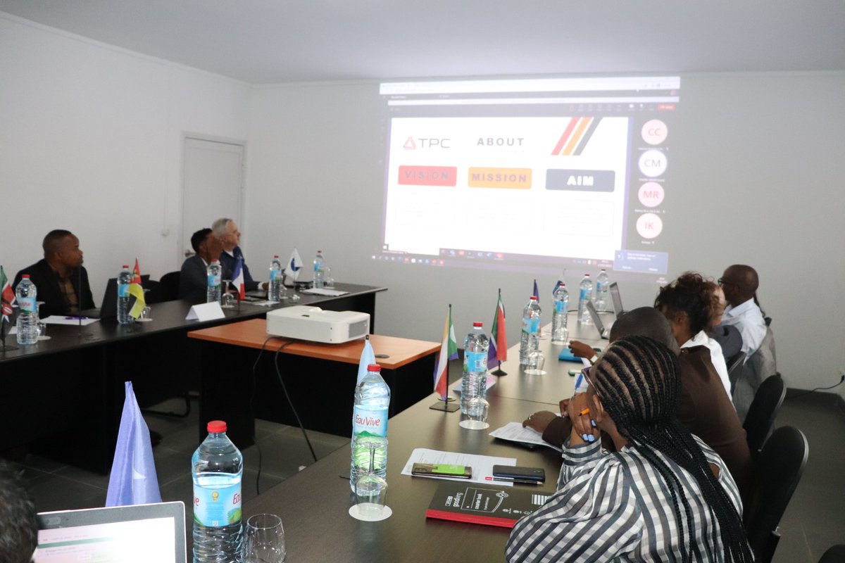 #regionalcooperation is key in fighting #MaritimeCrimes @UNODC_MCP is facilitating a study visit of the trilateral states (Mozambique 🇲🇿, Tanzania 🇹🇿 and South Africa 🇿🇦) to the @RMIFCenter with the funded support of @StateINL. #BorderManagement