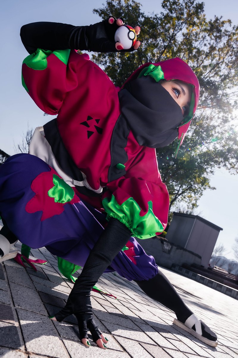 コスプレ】#こたcos スター団どく組「 チーム・シー 」ボス シュウメイ