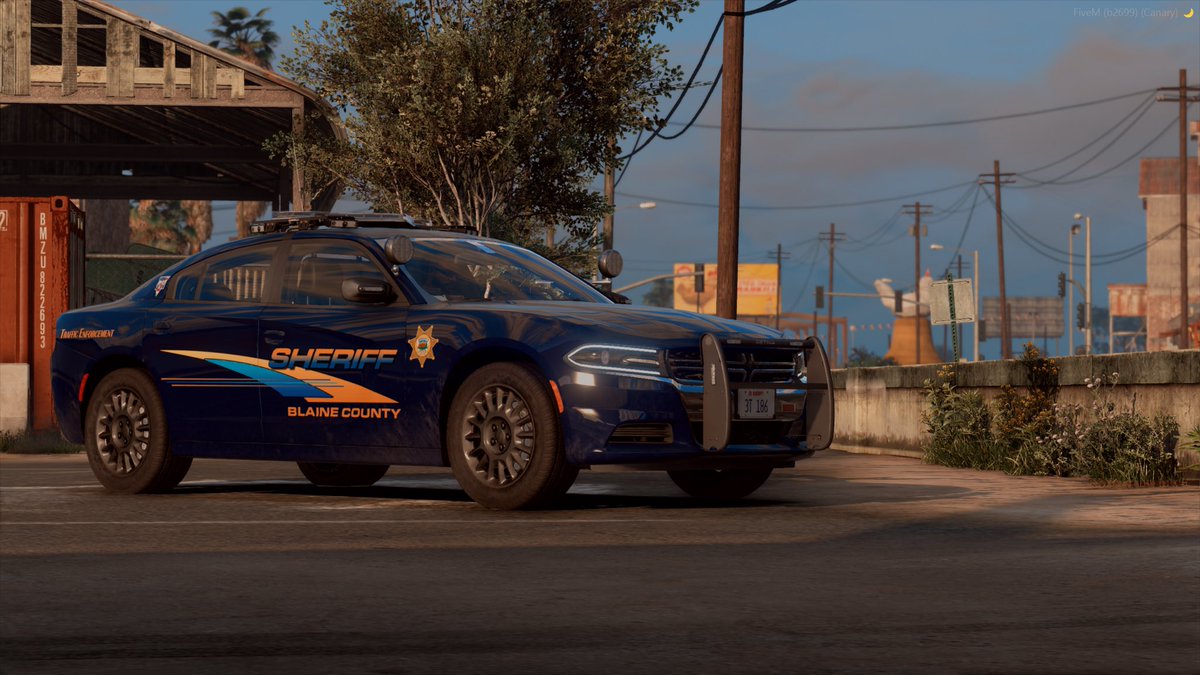 5MCars's tweet photo. How can you not love this charger? 😍
___
Pic Credit- !Echo Congo 3C-186 https://t.co/1LTQUlcvEj