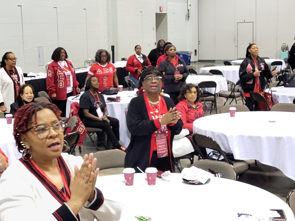 shufflin_along's tweet photo. The Ecumenical Services were a REFRESHING BLESSING!!!! #GIRLSTrip23 #SWRDST https://t.co/FEuhnNgIft