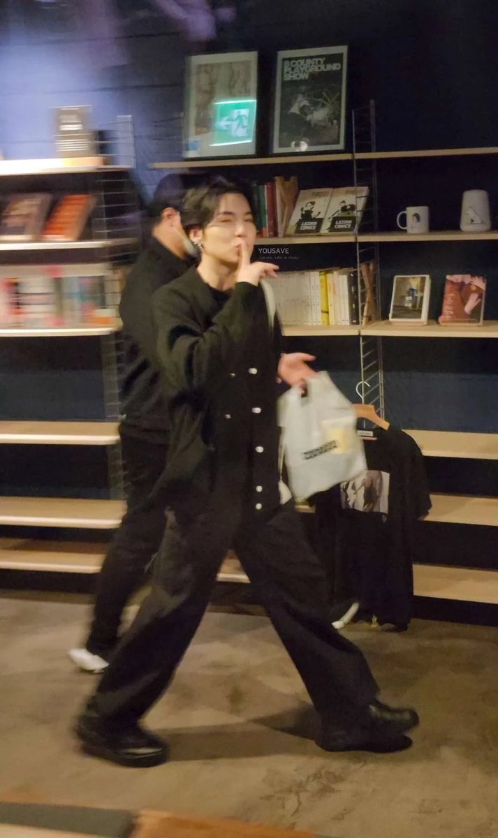 อมก อย่าอยู่มันเลยกู 😭😭😭😭😭
