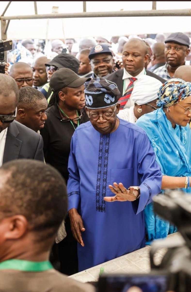 TINUBU TO LAGOSIANS: Be calm, maintain the peace

All Progressives Congress Presidential Candidate, Asiwaju Bola Ahmed Tinubu, has appealed to the people of Lagos State to be calm and eschew any act that can lead to breakdown of law and order.

#BAT2023 
#NigerianElections2023