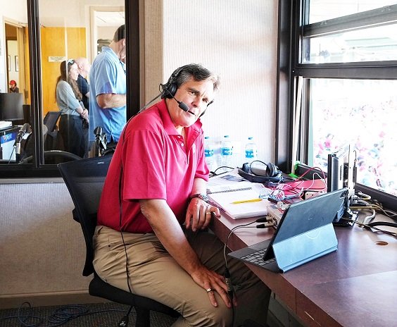 Happy 58th Birthday to play-by-play announcer, Chip Caray! 