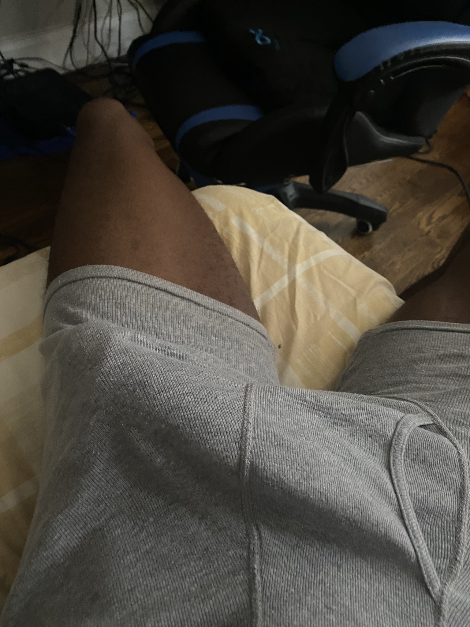 1 pic. 😜 https://t.co/jKc8S6VYuX