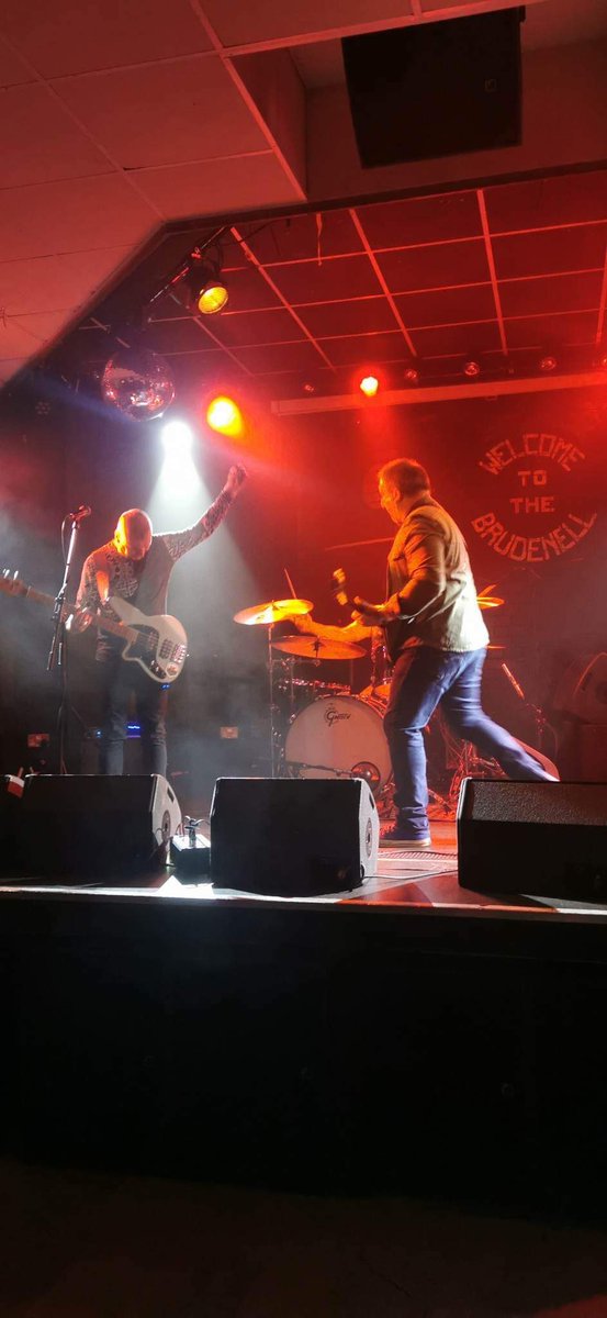 Half Moon Panic tweet media