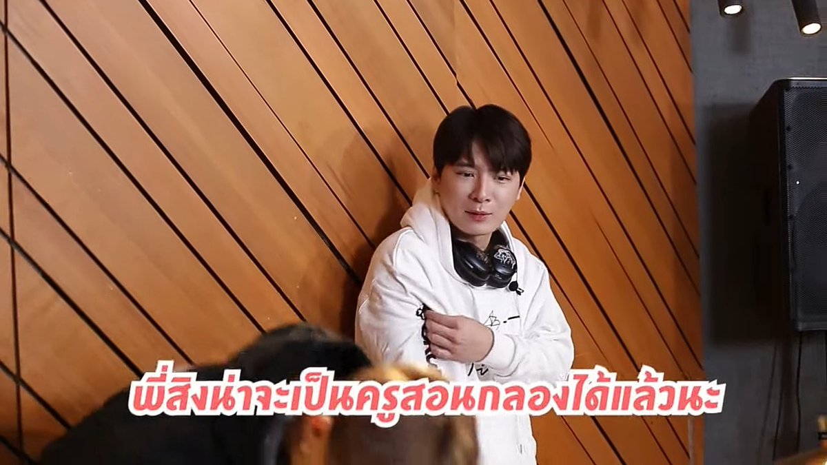 MahasiswaPeraya's tweet photo. Padahal pwave cuma ngomong "katanya nih yang jago ngedrum tuh juga jago ngegame tau"

Krist "kalo gitu P'Sing udah jadi guru les drum dong"

😌😌😌😌😌😌😌😌😌😌😌😌😌😌😌😌😌😌😌😌😌😌😌😌😌😌😌😌😌 https://t.co/tBzXTB5pkE