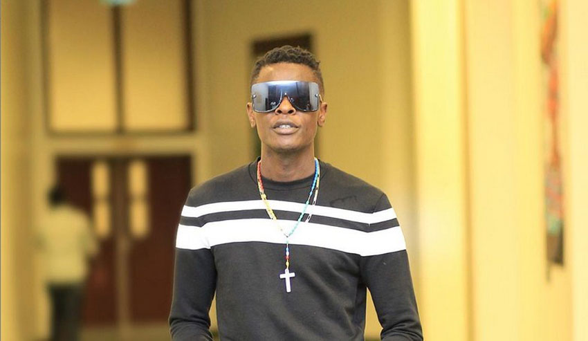912CroozeFM's tweet photo. #TheAfricancountdown #Np 10 #BegaBega by @McPallaso ft @JChameleone https://t.co/14lAH1kSCd
