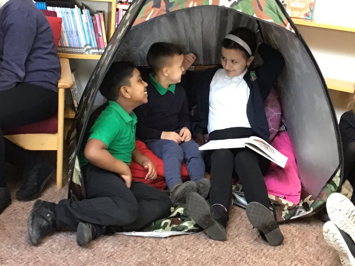YearsleyGrovePr's tweet photo. A gorgeous read with Y6 this afternoon to celebrate our love of reading. How delightful! https://t.co/3kPI8Urgi1