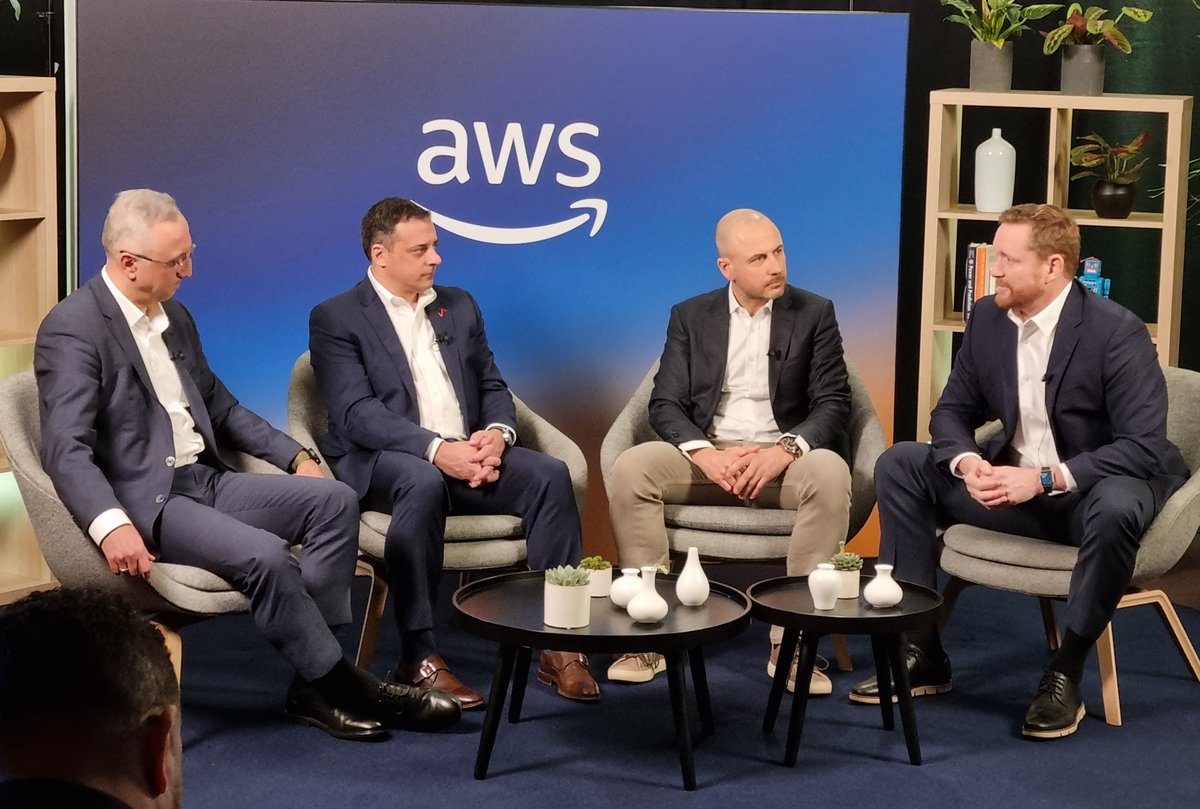Great to kickoff #mwc23 chatting about hybrid cloud and #PrivateMEC with <a href="/AWS/">Amazon Web Services</a> <a href="/Verizon/">Verizon</a> and <a href="/Accenture/">Accenture</a>. #spglobaltmt
