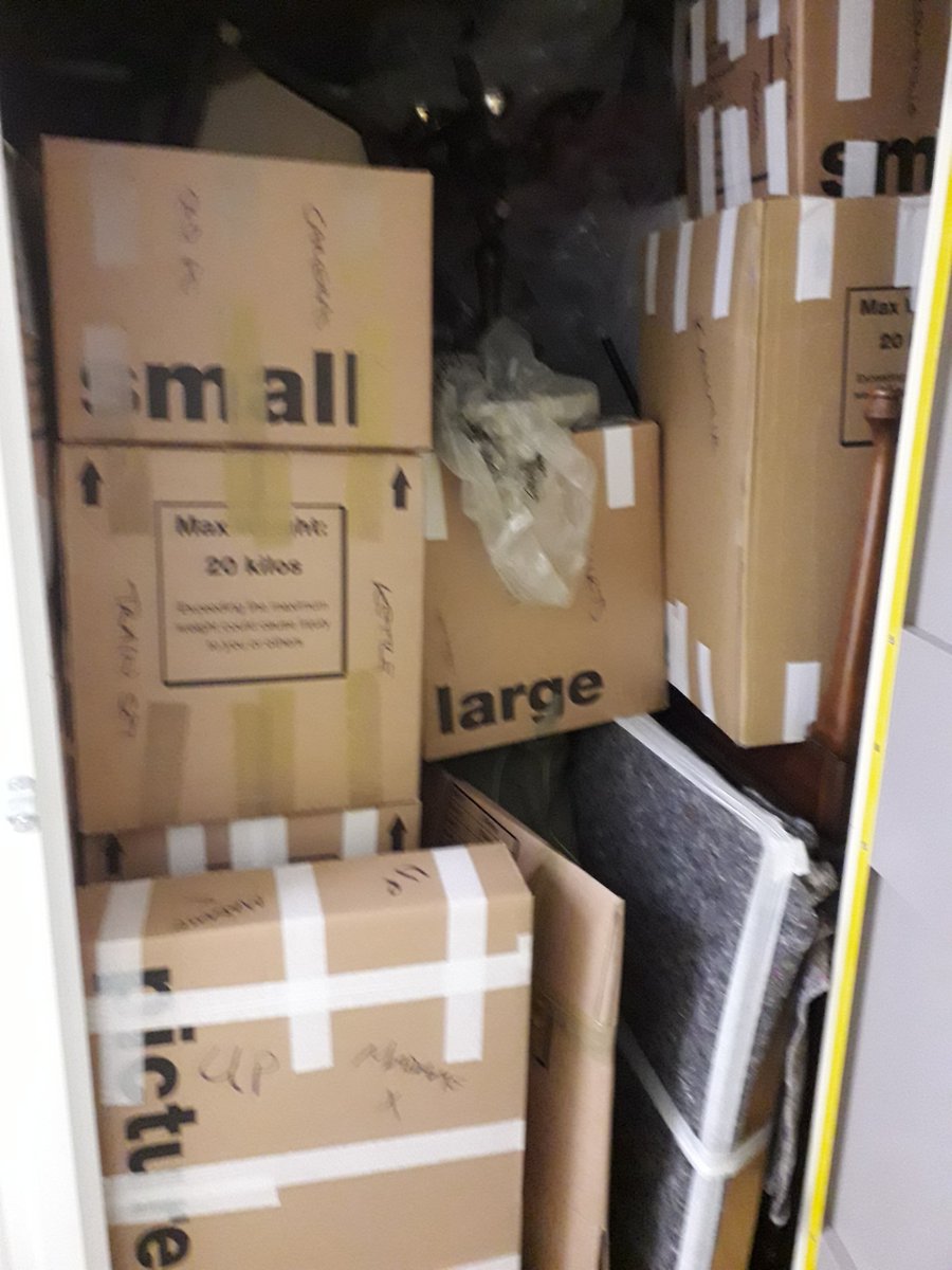banger_uk's tweet photo. Ugghh!!! Here we go. #MovingDayAgain https://t.co/tz3gybCQB7
