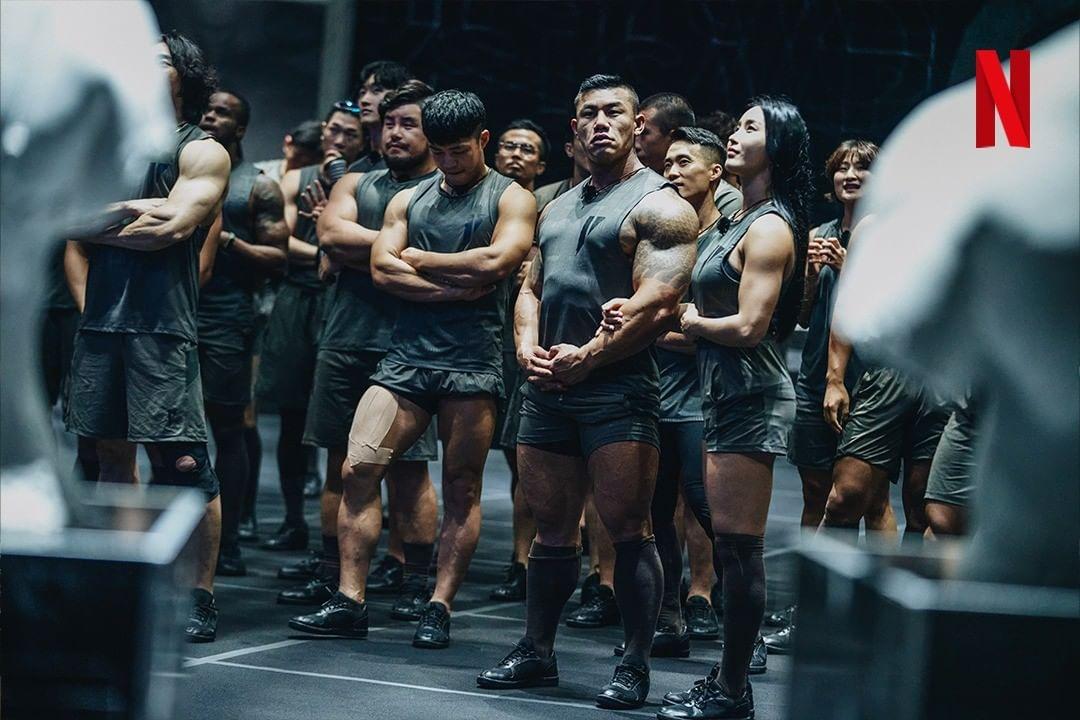 [27/02] ห้องออกกำลังกาย ตึกA

โอทิสกำลังเวทเทรนนิ่ง พร้อมเปิดโซลฟลิกซ์ Physic*l 100 รายการเซอไววอลแห่งมัดกล้าม ที่ทหาร หน่วยรบพิเศษ นักกีฬาโอลิมปิก MMA 100 คนมาแข่งกันด้าน physical

คุณอาจจะได้ยินเสียงป่าเถื่อนของเหล่ามัดกล้ามดุดัน ไม่เกรงใจใครลอดออกมาจากห้องออกกำลังกาย(....)