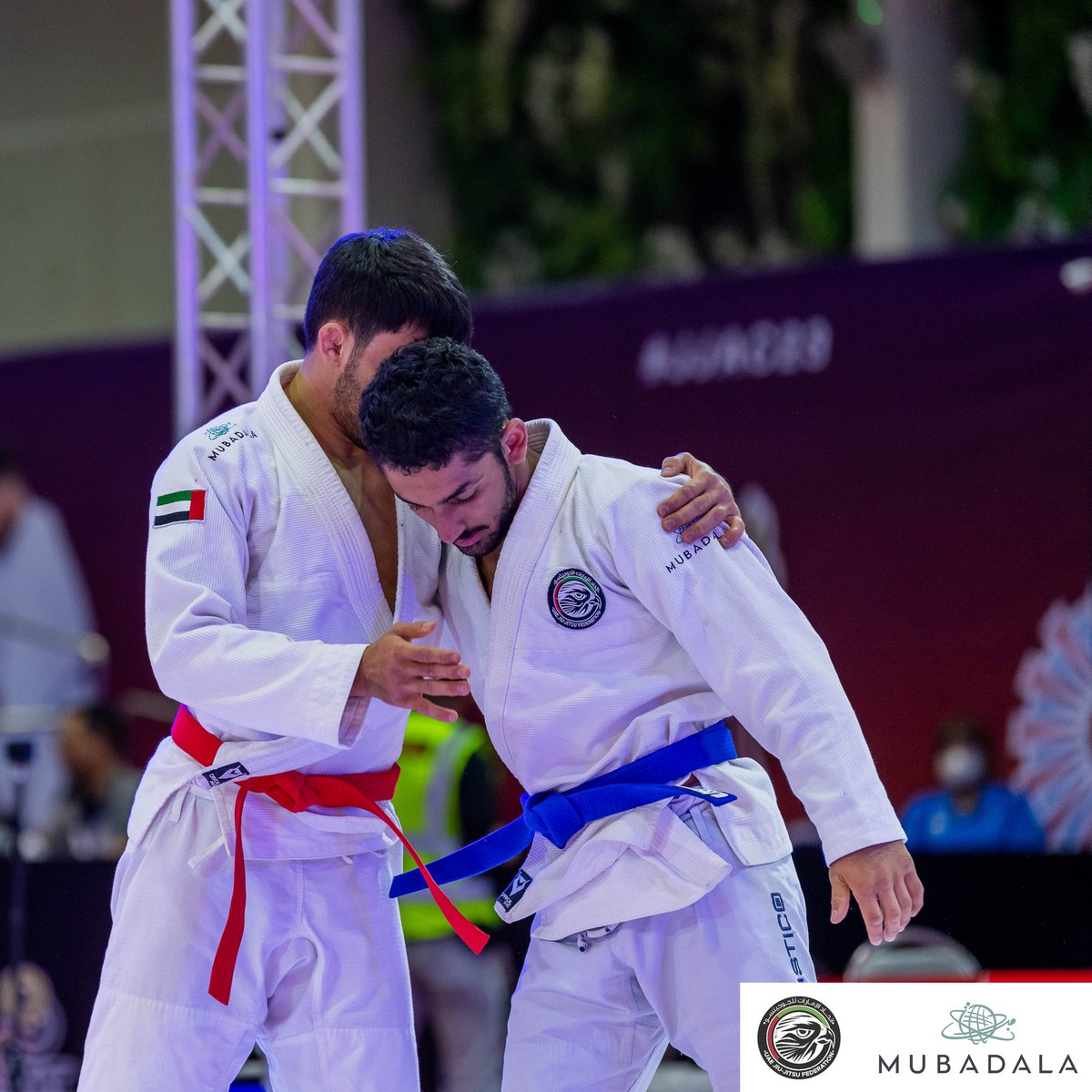 uaejjf's tweet photo. البطلان عمر الفضلي وخالد الشحي، ينجحان دائماً في إعلاء راية الوطن بكافة المحافل.
مبروك للإمارات 🥇🥈
The strength of champions! 💪 Congrats to Omar Al Fadhli and Khaled Al Shehhi for bringing home the medals at #JJAC- Thailand 2023! Great job gents 👏🏻
#UAEJJF #JiuJitsuFalcons https://t.co/enSX1Kangn