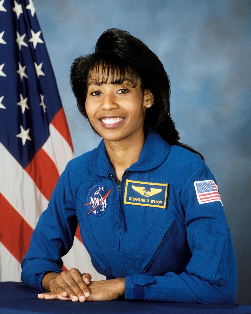 #WomenInSTEM Spotlight: Stephanie Diana Wilson (1966-present) is an engineer and a #NASA astronaut. She flew to space onboard three Space Shuttle missions and is the second African American woman to go into space, after Mae Jemison. #stem #blackhistory