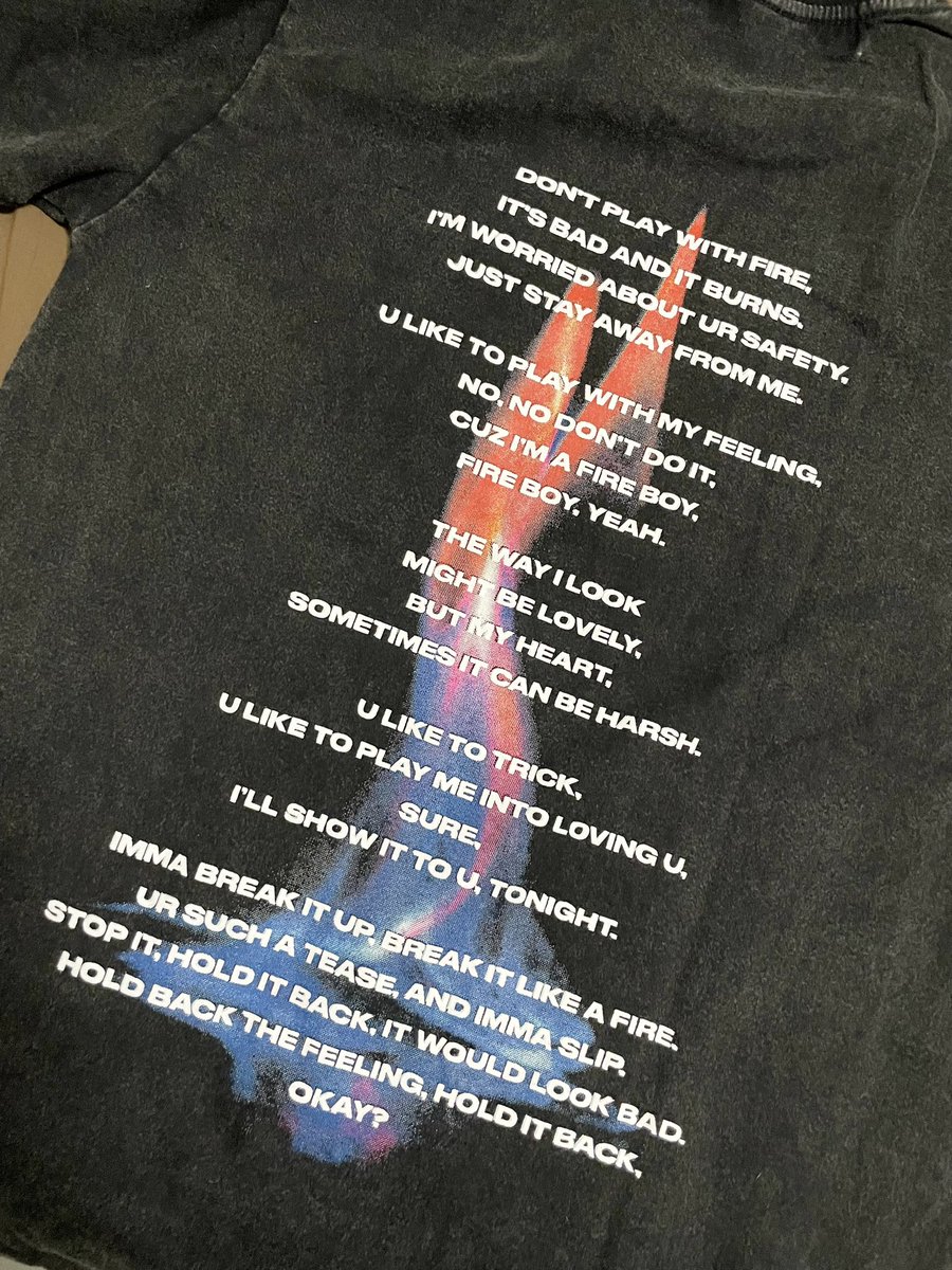JJSMO4's tweet photo. เสื้อสวยมาก 🥺❤️🔥
#PPEntGoods
#FIREBOYCollection
#PPKritEntertainment
#PPKritt https://t.co/fIOsOxs5d5