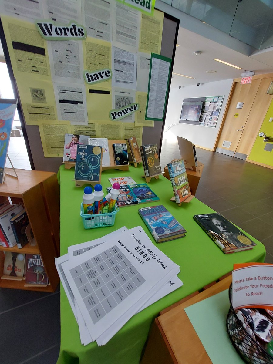 Library4NUCC's tweet photo. Given that the topics of #intellectualfreedom, #censorship, & #access is so important the Library's #FreedomToRead display will remain up in the Atrium for the next couple of weeks.
Visit the online Guide here: https://t.co/23s46eFYtL
#WordsHavePower #F2RWeek #Bingo #Buttons https://t.co/FTRwjyy2jq