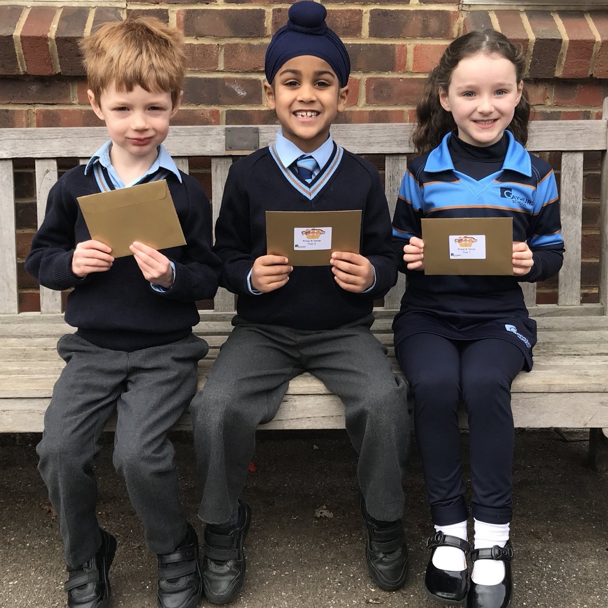 GayhurstSchool's tweet image. Well done to all who took part in the Junior School Prose &amp;amp; Verse Competition. Here are our 9 finalists who performed this morning and the three winners from Reception - Year 2! Congratulations, what a fabulous start to World Book Week.⭐

#ProseandVerse #WorldBookWeek #ELDRIC