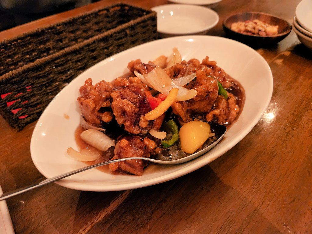 doubleanti's tweet photo. 前職で大変お世話になった方と久々に会食。
「自信を持って堂々とやったらいい」と激励いただきました😭

並みいる企業重役の方の前でスピーチもさせていただき、お店の方もご紹介いただき。
感謝しかありません。
必ず勝ち抜きます。 https://t.co/nmbJyIM15e