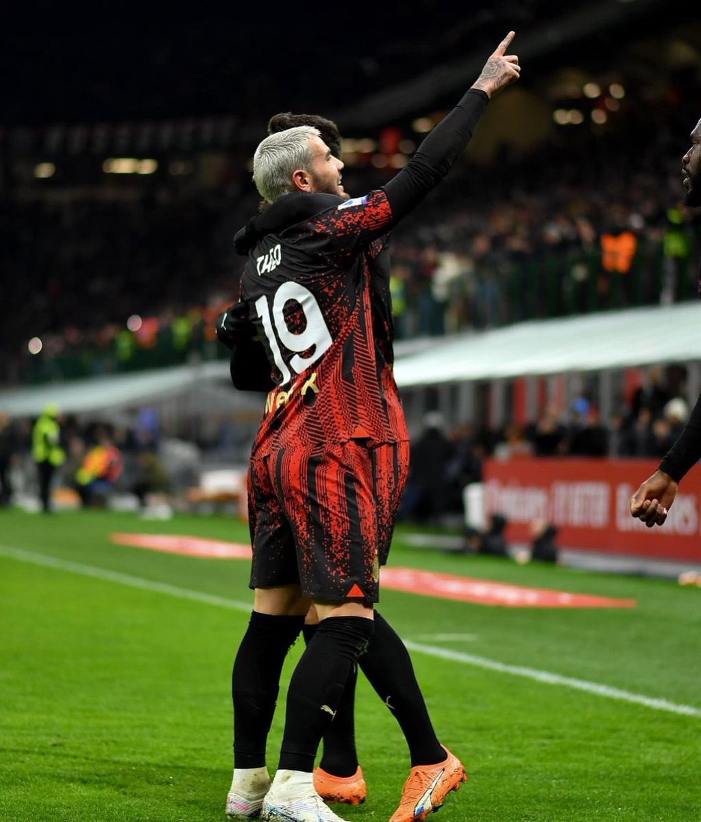 Theo Hernandez tweet media