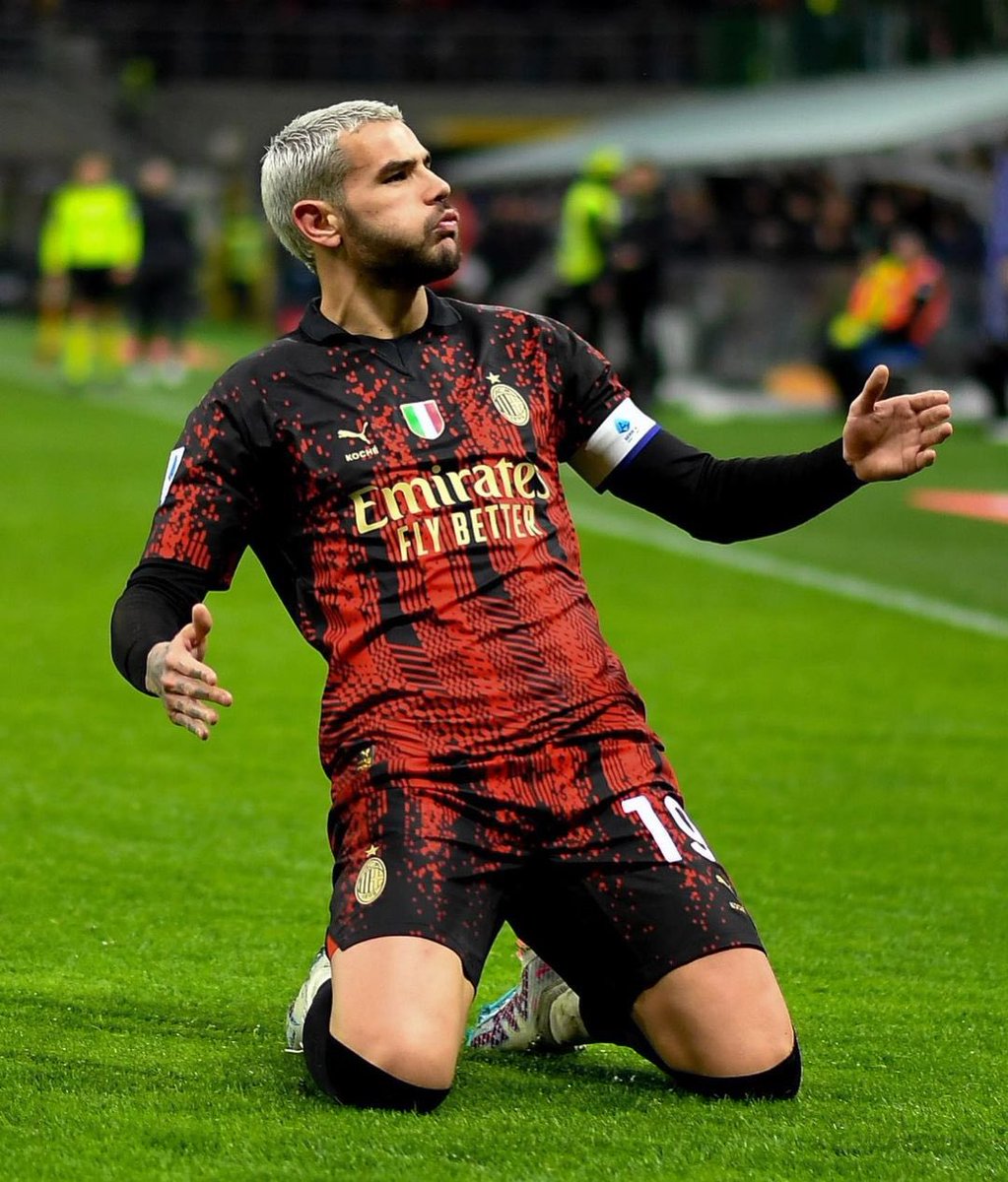 Theo Hernandez tweet media