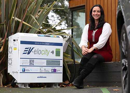 Lucelia Rodrigues, #UoNEnergyInstitute Challenge Lead, is celebrating the success of the ground-breaking <a href="/EV_elocity/">EV-elocity</a> project - one of 3 <a href="/UoNresearch/">Nottingham Research</a> winners at this year’s Collaborate to Innovate (C2I) Awards. #C2I2022
nottingham.ac.uk/news/universit…
@UoNEngineering #Energy #Environment