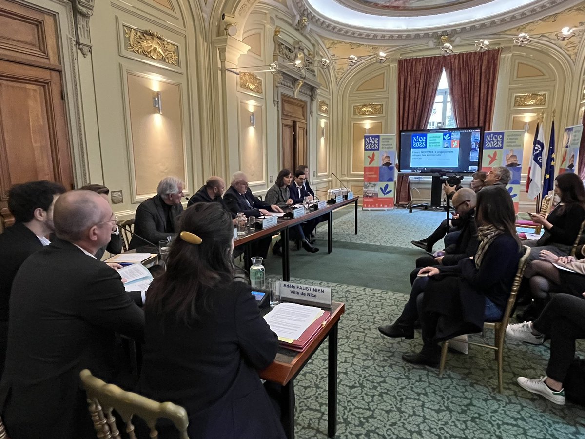 J’ai signé, au nom de <a href="/cestrosi/">Christian Estrosi</a>, la charte de l’engagement des entreprises, avec <a href="/JpSavarino/">Jean-Pierre SAVARINO</a>, <a href="/PierreIppolito/">Pierre IPPOLITO</a> et <a href="/FrenchTechCdA/">French Tech Côte d'Azur Région Sud</a>, pour une transition culturelle et durable de #Nice06 dans le cadre de <a href="/Nice2028eu/">Nice2028</a>. L’implication des forces vives est un atout pour notre candidature.