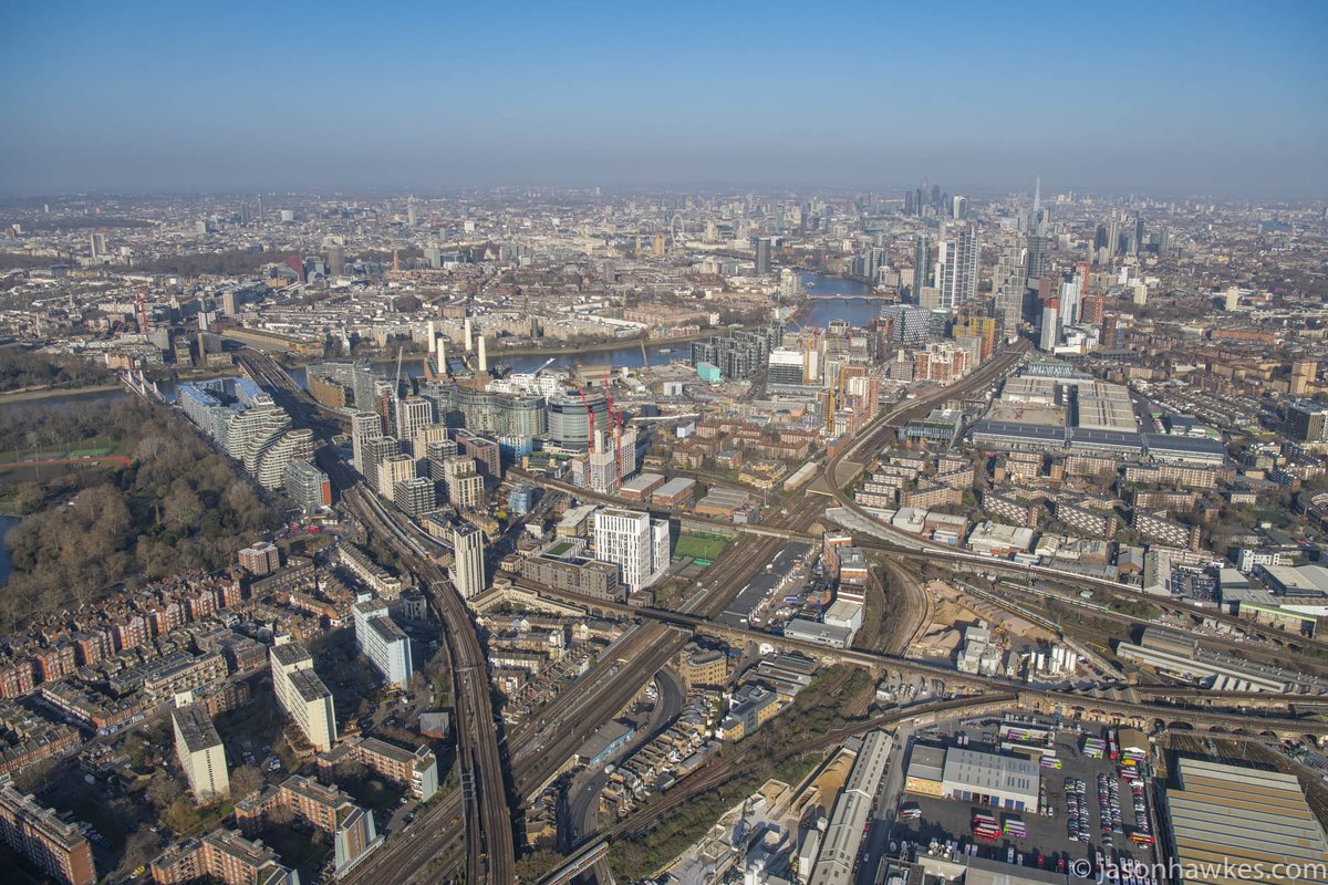 The changing face of #London. #Battersea, #QueenstownRoad, #NineElms, @NineElmsTeam. 
Sept 2013 / Feb 2023
#aerialphotography  
AS355 helicopter.
stock.jasonhawkes.com