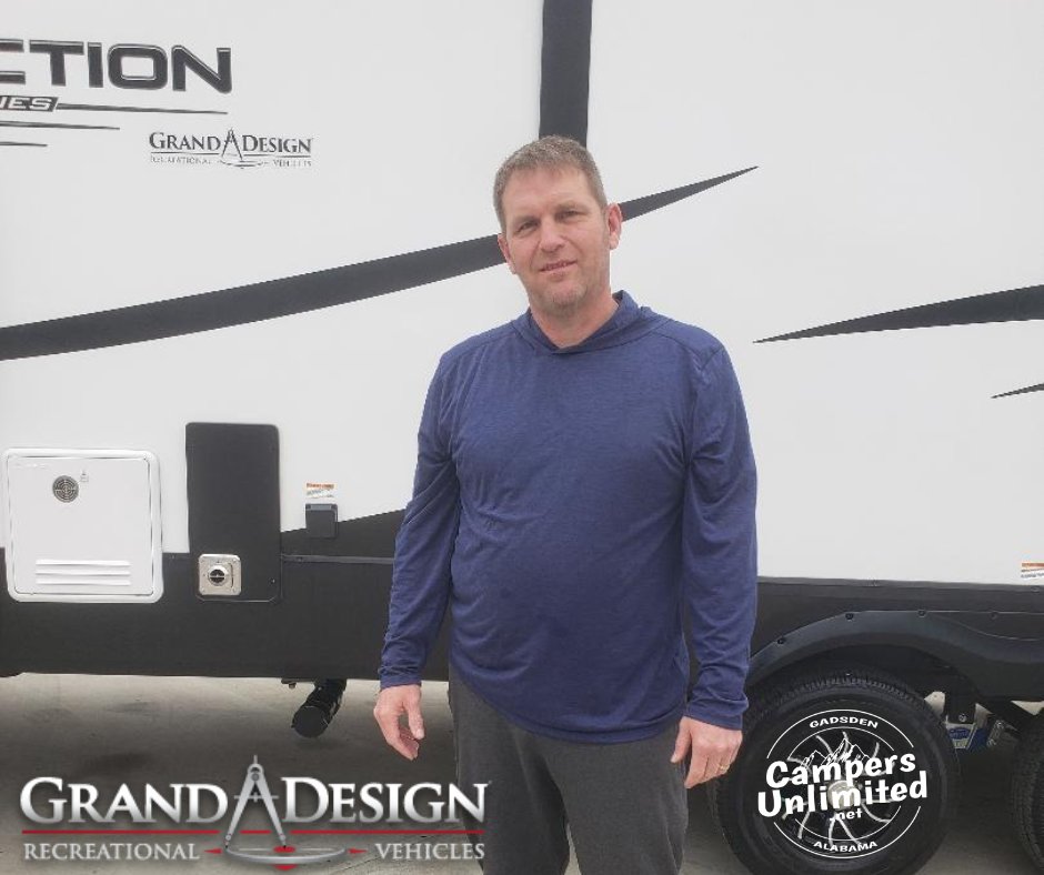 CampersUnlimitd's tweet photo. We would like to thank Darrell Skipper for giving Seasoned Salesman Taylor Casey the opportunity to find the perfect Reflection by Grand Design for you ! We appreciate you and wish you many happy camping adventures! https://t.co/w3SCFAavoz