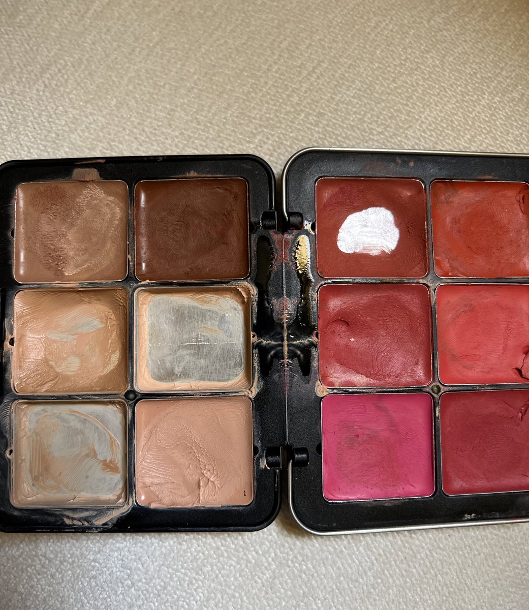 Philophobia tweet media