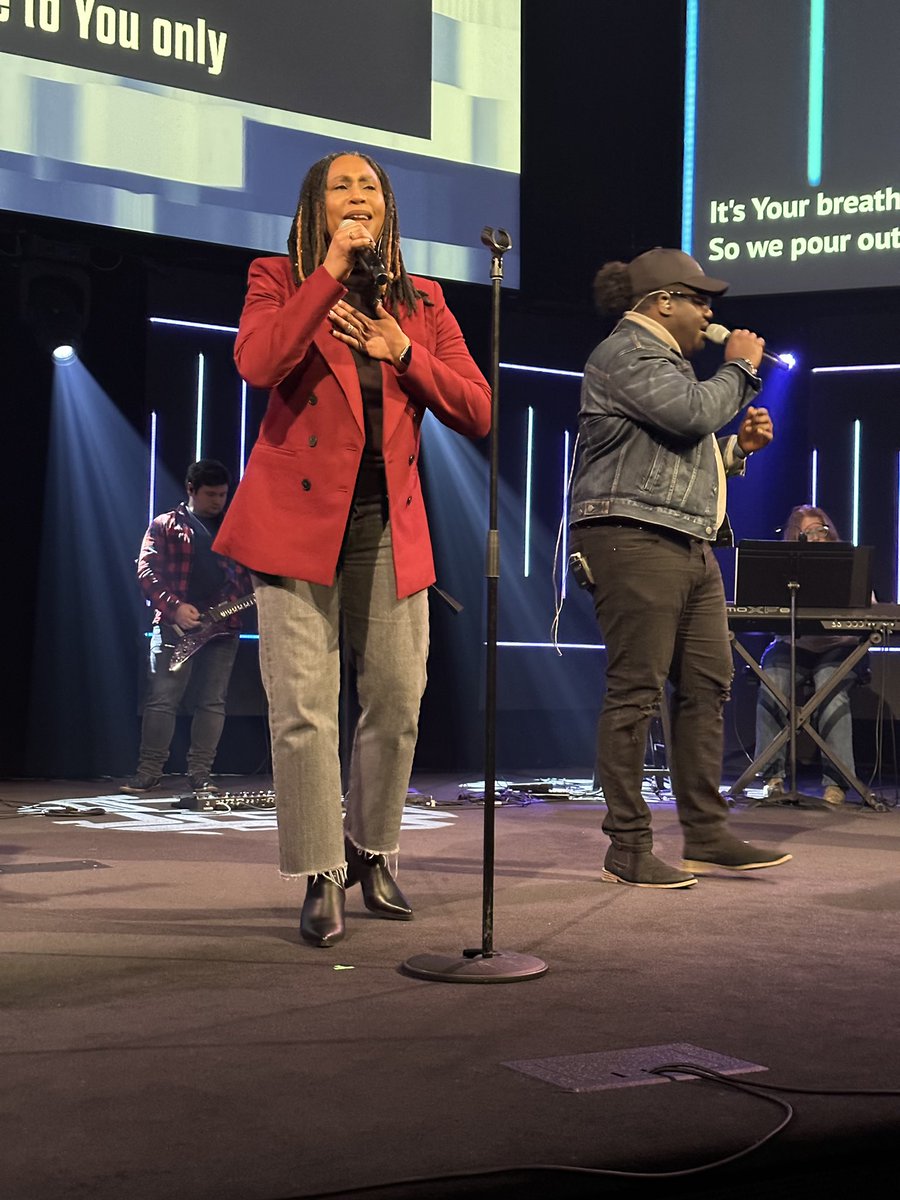 LoccNews's tweet photo. BIG Day at our Bear &amp; Middletown campuses! At Bear, Pastor @ilyagolden &amp; our worship team ushered us into God’s presence, &amp; Pastor @derrickagolden delivered 2 powerful &amp; prophetic messages! At Mtown, we threw a great BIG party to celebrate the 8th anniversary  of this campus! https://t.co/1clzdIzdN9