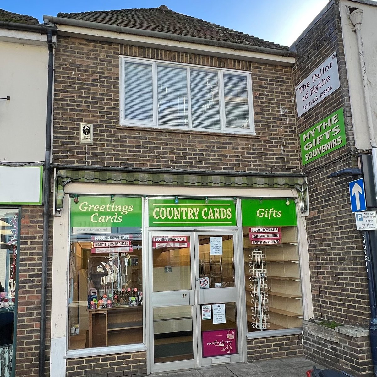 smith_woolley's tweet photo. 🛎PRICE REDUCTION:  £295,000
SHOP WITH LIVING ACCOMMODATION FOR SALE ON POPULAR #Hythe HIGH STREET, #Kent
https://t.co/F7tqN927Qj
Freehold investment.  Suitable for owner-occupiers and investors.  Prime location: shop with a self-contained flat
☎ 01303 226622 https://t.co/7q4U75Quk4