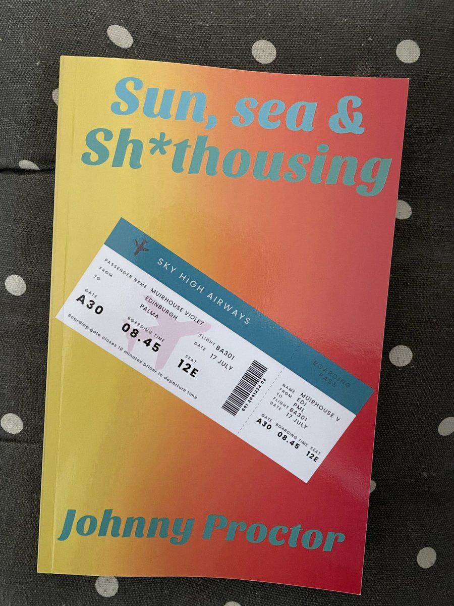 SBonz8's tweet photo. @johnnyroc73 Itโs here and itโs beautiful!! Take me away to Mallorca on a trip full of highs and lows!! #Muirhouse #Violet https://t.co/YnWNwfqNYG