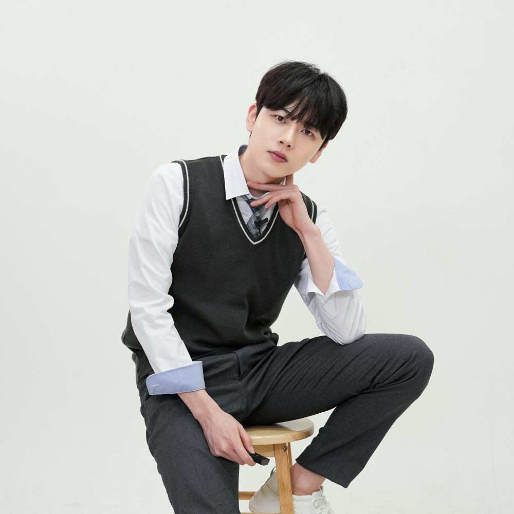 Authentic_1028's tweet photo. 230227 게시물 

ㅠㅠ 너무 귀여워 어떻게

#갓기등장 #갓기 #이정현 #정현 #버밍
#HisMan #junghyun #남의연애 #The_1st #Young_n_Beautiful https://t.co/W7N1aM6xLe