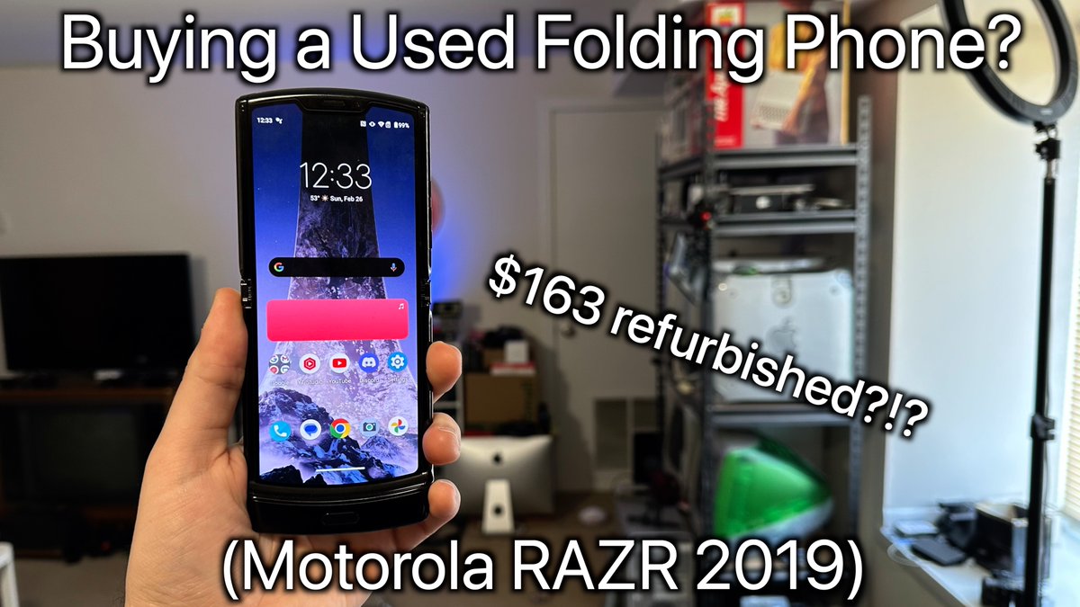 frodo117's tweet photo. Is it a good idea to buy a used folding phone? Well, I did! Let's find out! https://t.co/ocao4JniOf https://t.co/3EIgbJcojn