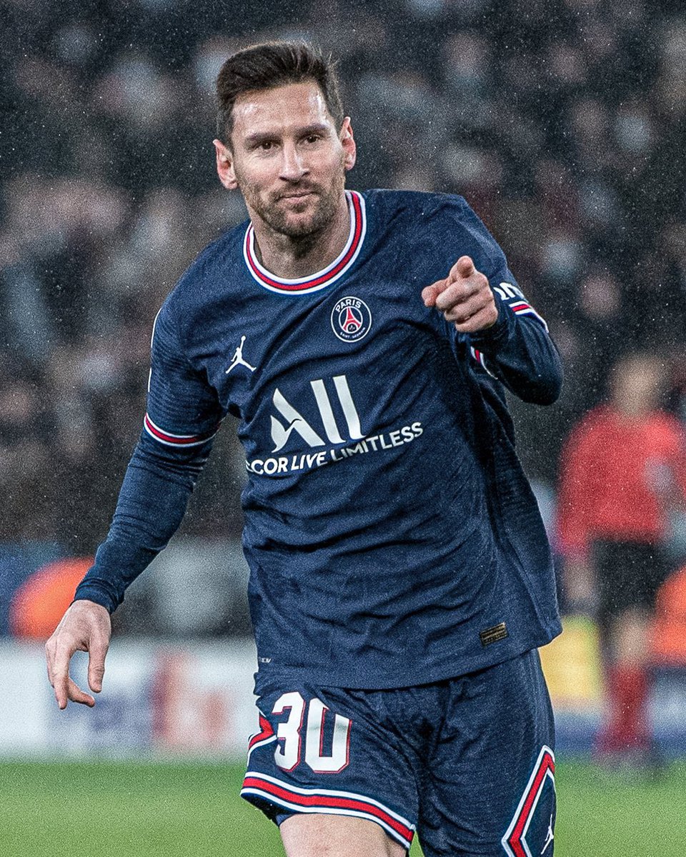 mundodabola's tweet photo. ⚠️ Lionel Messi é o grande vencedor do prêmio "FIFA The Best" de melhor jogador do mundo.

A cerimônia de premiação acontecerá hoje, em Paris.

🗞️ @FabrizioRomano 
📸 Divulgação https://t.co/wKwUjorNUP