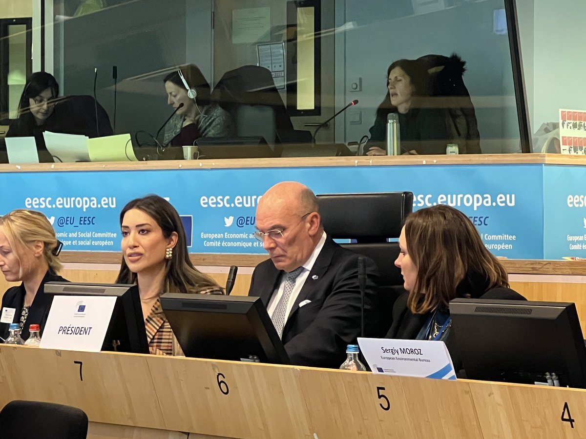 ForneaDumitru's tweet photo. Now, at the @EU_EESC’s: A High-level hearing on water policies and challenges, entitled Time for a Blue Deal

https://t.co/zLVnNtFQlY

#EUBlueDeal
#WaterManagement
#InstitutionalCapacityBuilding
#UniversalAccessToWater
#WaterEesources 

🇪🇺💦💦💦🇪🇺 https://t.co/IT5P1Mq7s7
