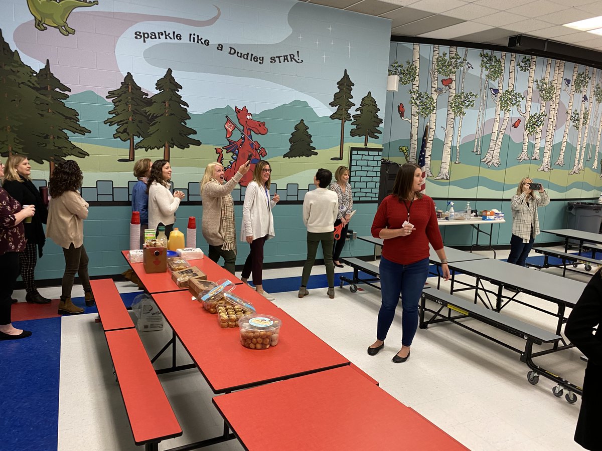 FCSDtweets's tweet photo. A whole team of new friends are ready to welcome our @Dudley_School students and staff today! 🐉 The admin team cut the ribbon on the cafeteria to show off the new Dragon Diner! Thank you to the Dudley PTA and everyone involved in bringing this space to life! #FutureReadyRaiders https://t.co/V4SJ2zk0uQ